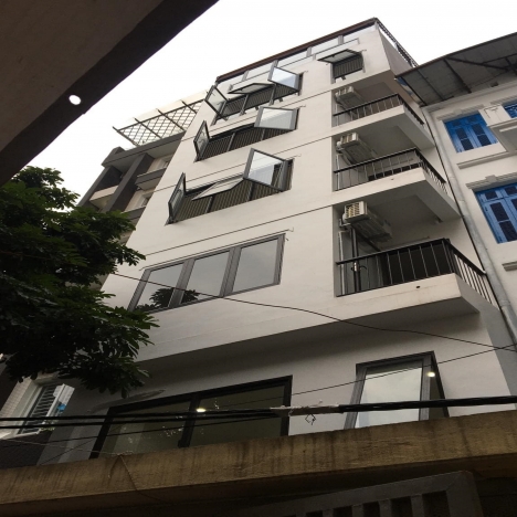 Chung cư MiNi ngõ 165 Cầu Giấy Diện tích 70m2 xây 7 tầng thang máy, mặt tiền 4.6m giá 11.2 tỷ