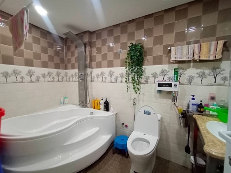 Bán Nhà Đẹp 4 Tầng Kiến Trúc  Phong Cách Âu Châu Linh Chiểu Thủ Đức  6.5 tỷ.