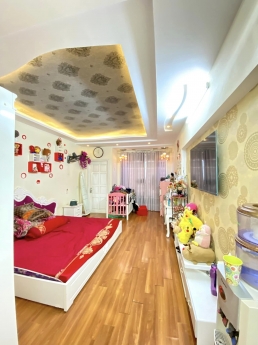 BÁN NHÀ PHỐ LĨNH NAM: 33M2, 5 TẦNG, 3 NGỦ, MT 4M, Ô TÔ ĐỖ CỬA. 3.6 TỶ