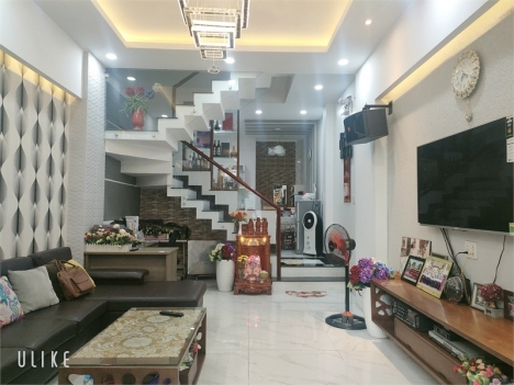 BÁN NHÀ ĐƯỜNG 6m, NGUYỄN VĂN QUÁ, QUẬN 12, 78 m2, 4 TẦNG, 5 TỶ 8