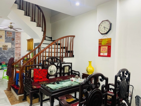 BÁN NHÀ XUÂN LA-TÂY HỒ-LÔ GÓC-5 TẤNG-GIÁ: 6 TỶ