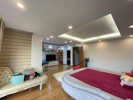 70m, 10 tỷ 800. Nguyễn Trãi  PHÂN LÔ Ô TÔ VÀO NHÀ - 6 TẦNG