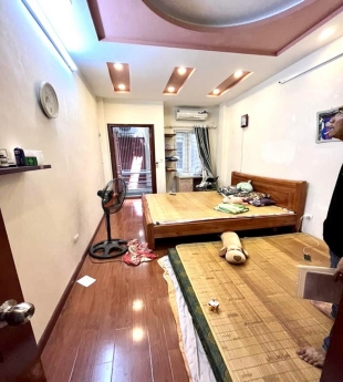 TRƯƠNG ĐỊNH, NGÕ NÔNG, 15M RA MẶT PHỐ, 44m2 x 4 tầng, Giá nhỉnh 4 tỷ có thương lượng