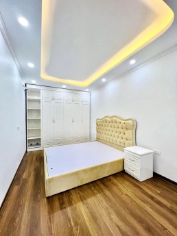 ĐẲNG CẤP PHỐ TRẠM, LÔ GÓC, GARA Ô TÔ, Nhà mới full nội thất 46m2 x 5 tầng