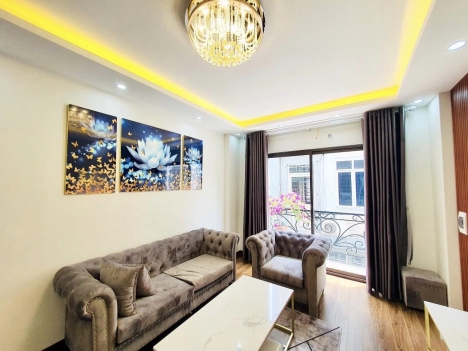 BÁN NHÀ GIA THỤY - LONG BIÊN - 52 M2 X 5T - 5,85 TỶ - NHÀ MỚI - Ô TÔ ĐỖ CỬA -