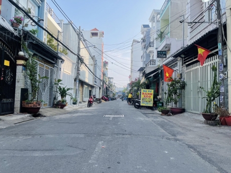 Lê Văn Quới-5 Tầng, 70m2, Hẻm Xe Tải Thông 8m, Cần Bán Gấp