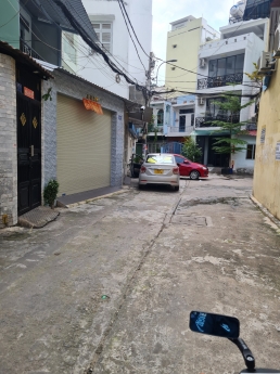 Cần tiền bán gấp nhà 2 mặt HXH Lãnh Bình Thăng, P13, Q11