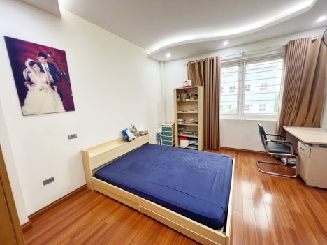 Bán Biệt Thự liền Thạch Bàn, Lô góc, KD, MT 20 m, giá chỉ 20 tỷ.