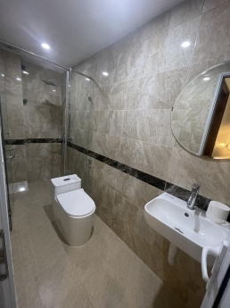 Ngõ 225 Quan Hoa Quận cầu Giấy, Nhà Cạnh Quán Tạp Hoá, 34m, 5T, MT3,2m, Nhỉnh 4 tỷ.