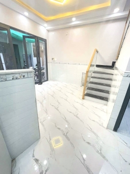 Duy Nhất Chỉ Với 3,95Tỷ Có Nhà Căn Góc 4Tấm Ngang 4m Trung Tâm Quận 7.