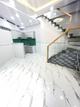 Duy Nhất Chỉ Với 3,95Tỷ Có Nhà Căn Góc 4Tấm Ngang 4m Trung Tâm Quận 7.