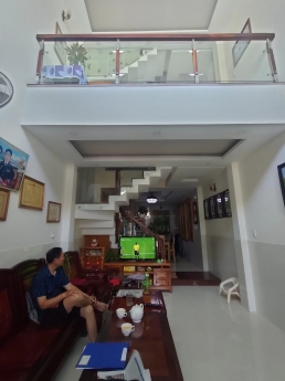 BÁN NHÀ MẶT TIỀN HẺM  HOÀNG BẬT ĐẠT, NỘI THẤT NHƯ BIỆT THỰ - 56M2