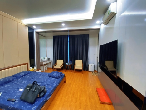 Đất vàng. Cầu Giấy_Oto gần_Ngõ Ba gác tránh_52m_chỉ 4.6 tỷ