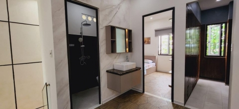 Bán nhà đẹp 4 tầng, TT Thanh Khê. DT: 4x15m, 4PN, vị trí đẹp, giá 5 tỷ TL
