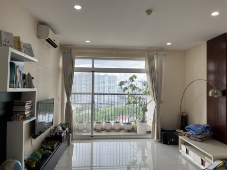 Bán căn hộ 96m2 C/C Ngọc Lan P.Phú Thuận Q7 tầng 15 view đẹp