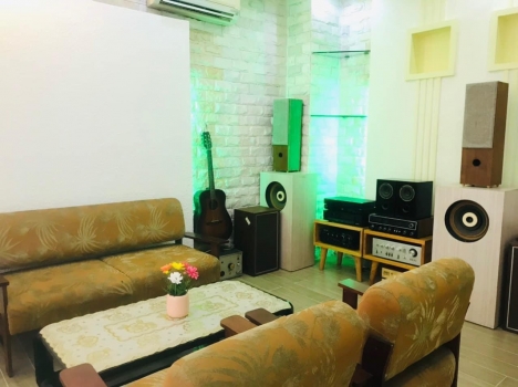 Bán Nhà Quang Trung Hẻm Xe Hơi Vài Căn Đến Mặt Tiền Cho Thuê 12 Triệu