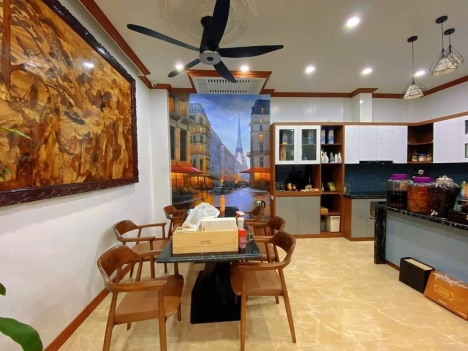 Đất vàng. Cầu Giấy_Oto gần_Ngõ Ba gác tránh_52m_chỉ 4.6 tỷ
