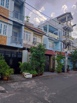 MT HẺM 10M TRUNG MỸ TÂY Q12 - SẴN 4 PHÒNG TRỌ -  80M2 - KHÔNG LỘ GIỚI.