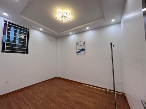 Đất vàng. Cầu Giấy_Oto gần_Ngõ Ba gác tránh_52m_chỉ 4.6 tỷ