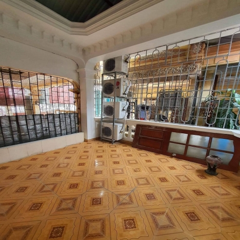 Cực Hiếm phố Hoàng Sâm - Cầu Giấy  Diện Tích 22m2 ( thữ tế xây dựng 25m ) xây 5 tầng, MT 3.3m giá