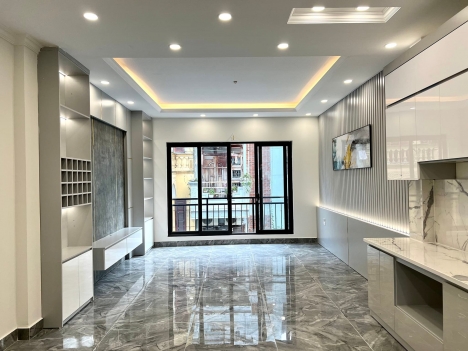 PHỐ KIM ĐỒNG 50m2 –7 tầng thang máy thông sàn – 3 oto tránh nhau.