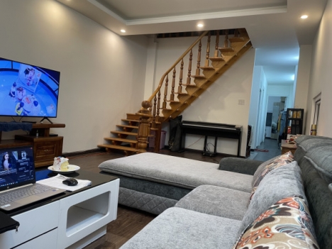 NHÀ ĐÀ LẠT SỔ RIÊNG HOÀN CÔNG SÂN Ô TÔ GIÁ TỐT