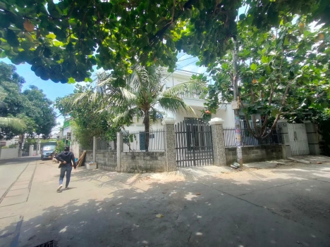 Cho thuê biệt thự mini 2 mặt tiền đường 8m view sông Bà Vệ - vĩnh Thạnh