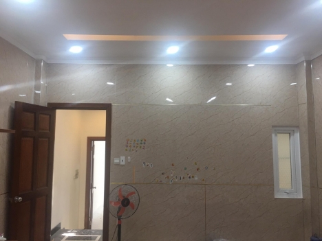 Nhà bán Lạc Long Quân, P10, Tân Bình,86m2 ngang 5m chỉ có 6,5 tỷ