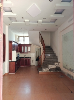 Bán nhanh nhà phố Định Công Hạ 32m 4 tầng giá 2 tỷ 5 trăm. Sổ đỏ đẹp.