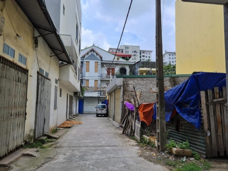 BÁN ĐẤT Việt Hưng 65M – 5,7 TỶ – ô tô tránh – Vài bước ra Phố- Tiện ích ngút ngàn