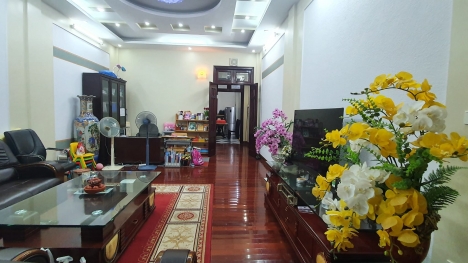 BÁN NHÀ PHỐ PHƯƠNG MAI, ĐỐNG ĐA, Ô TÔ ĐỖ CỬA, 60M2 4T MT 6M, GIÁ 6.5 TỶ