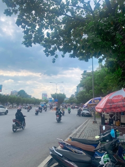 MẶT TIỀN ĐIỆN BIÊN PHỦ KINH DOANH SẦM UẤT VỊ TRÍ ĐẮC ĐỊA KHU PHƯỜNG 25 BÌNH THẠNH - HỢP ĐỒNG THUÊ