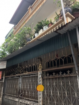 Bán 70 m2 đất phố Ngọc Lâm, Ô tô, Kinh Doanh, Mặt tiền khủng 5,5 m.