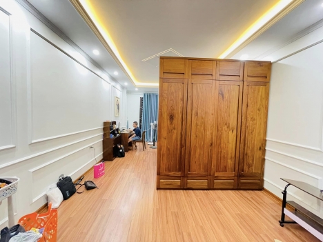Bán nhà phân lô Trung Kính - Cầu Giấy Diện tích 50m² xây 7 tầng thang máy, MT 4.1m giá 14.8 tỷ