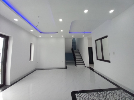 BÁN NHÀ MỚI XÂY 1 TRỆT 1 LẦU SÂN VƯỜN XÃ VĨNH TRUNG _ Tp.Nha Trang.