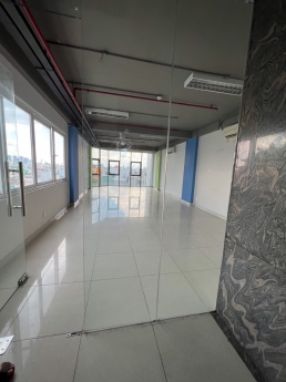 Cần cho thuê hoặc bán nhà 7 tầng MT số 61 đường số 41 P6 Q4