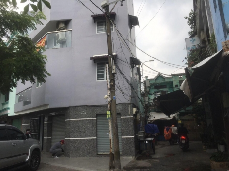 BÁN NHÀ 3 MẶT TIỀN NGUYỄN VĂN LINH - VỈA HÈ ĐẬU ĐƯỢC 3 Ô TÔ - PHÙ HỢP KINH DOANH MỌI NGÀNH NGHỀ -