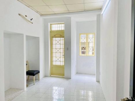 NHÀ ĐINH TIÊN HOÀNG, SÁT HXH, KHU VỰC SẦM UẤT, 29M2, 4 TẦNG, CHỈ 4.7 TỶ TL