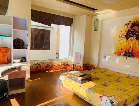 Bán nhà Hoàng Quốc Việt, phân lô, 2 thoáng, gara ô tô, kinh doanh, giá 11 tỷ