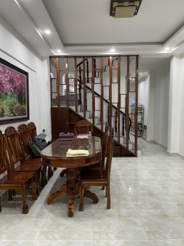 NHÀ ĐÀ LẠT SỔ RIÊNG HOÀN CÔNG SÂN Ô TÔ GIÁ TỐT