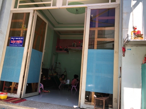 Bán nhà 1 lầu 1 sân thượng Đường Bình Đông P15 Q8