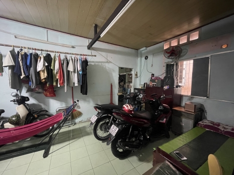 Bán nhà mặt tiền kinh doanh Khuông Việt - Tân Phú, DT 10 x 30 giá chỉ 35 tỷ.