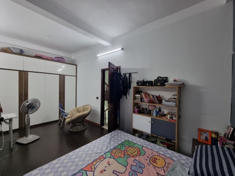 Nhà cực đẹp tại Mỹ Đình 35m2 4 tầng 4.15 tỷ - Sân trước nhà cực rộng
