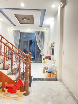 Bán Nhà TP Thủ Đức Trung Tâm Hẻm Xe Tải Thiết Kế Đẹp 60m2 Tặng Nội Thất Gía Rẻ