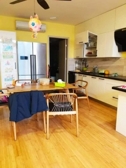 MẶT NGÕ, LÔ GÓC, Kim Mã 76m x 5 tầng, MT 5.5, giá 8.3 tỷ