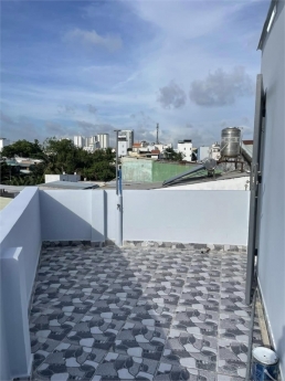 Bán nhà Quận 7 , 21m2 , 5 tầng , Lô gốc 2MT , Hoàng Trọng Mậu , chỉ 3tỷ59