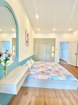 Bán nhà 3 tầng đẹp đường Trần Cao Vân, Thanh Khê Đông, Thanh Khê. MT 7M, giá nhỉn 3 tỷ