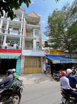 Bán nhà mặt tiền 66m2  ngay trường Cấp 3 Tân Bình. giá 9.5 tỷ thương lượng