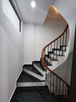 CHÍNH CHỦ BÁN GẤP NHÀ 5 TẦNG MỚI XÂY 36M2 PHỐ VĂN KHÊ CÁCH MẶT ĐƯỜNG QUANG TRUNG 50M GIÁ 4,7 TỶ