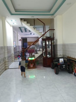 MẶT TIỀN HỒ VĂN LONG – 120M2 – 3TẦNG BTCT – 5 PN – GIÁ NGỘP BANK 6.6TỶ (TL)